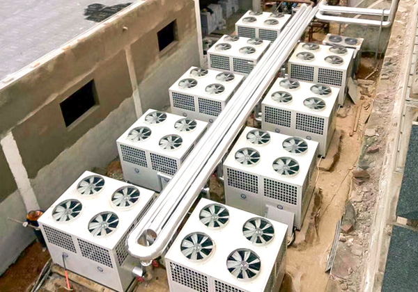 河南某步队空气源热泵冷暖革新工程